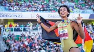 基德：浓眉复出首战攻防两端打得很好，下场对阵快船将缺席