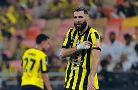 杨瀚森：和混音队友开玩笑说让我当控卫 半个NBA赛季都在摸爬滚打