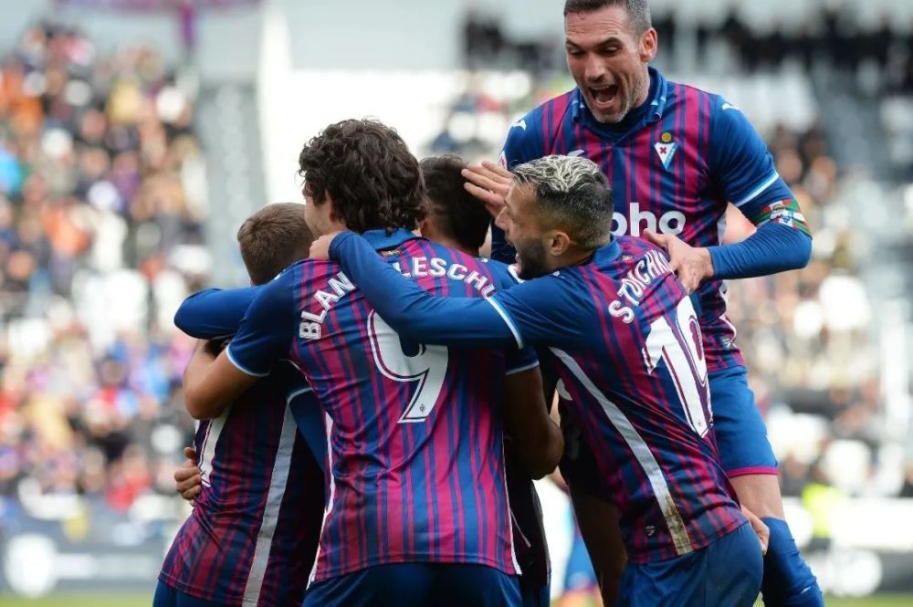 这为比赛奠 这为比赛奠