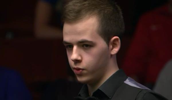 球迷们迎来 球迷们迎来